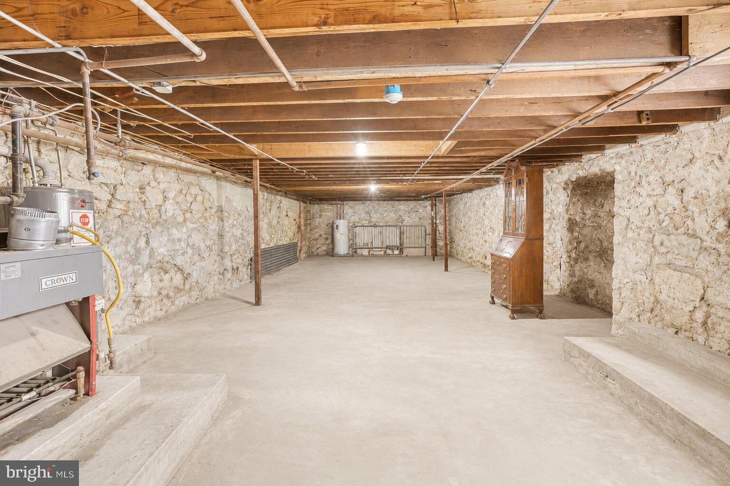 1727 S 2nd St #1st Foor Property Photo 10