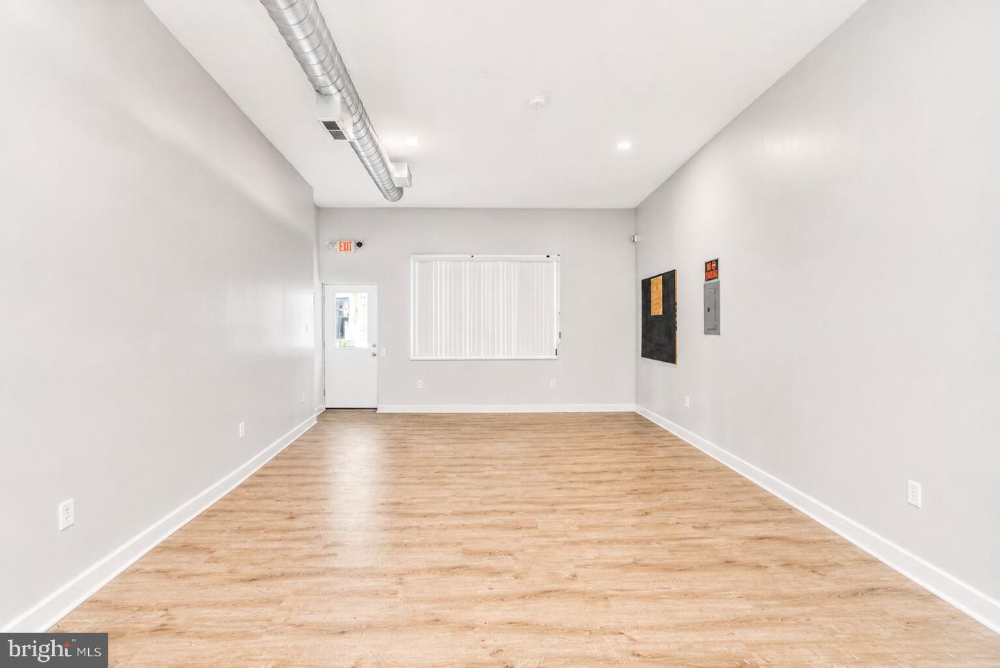 1727 S 2nd St #1st Foor Property Photo 17