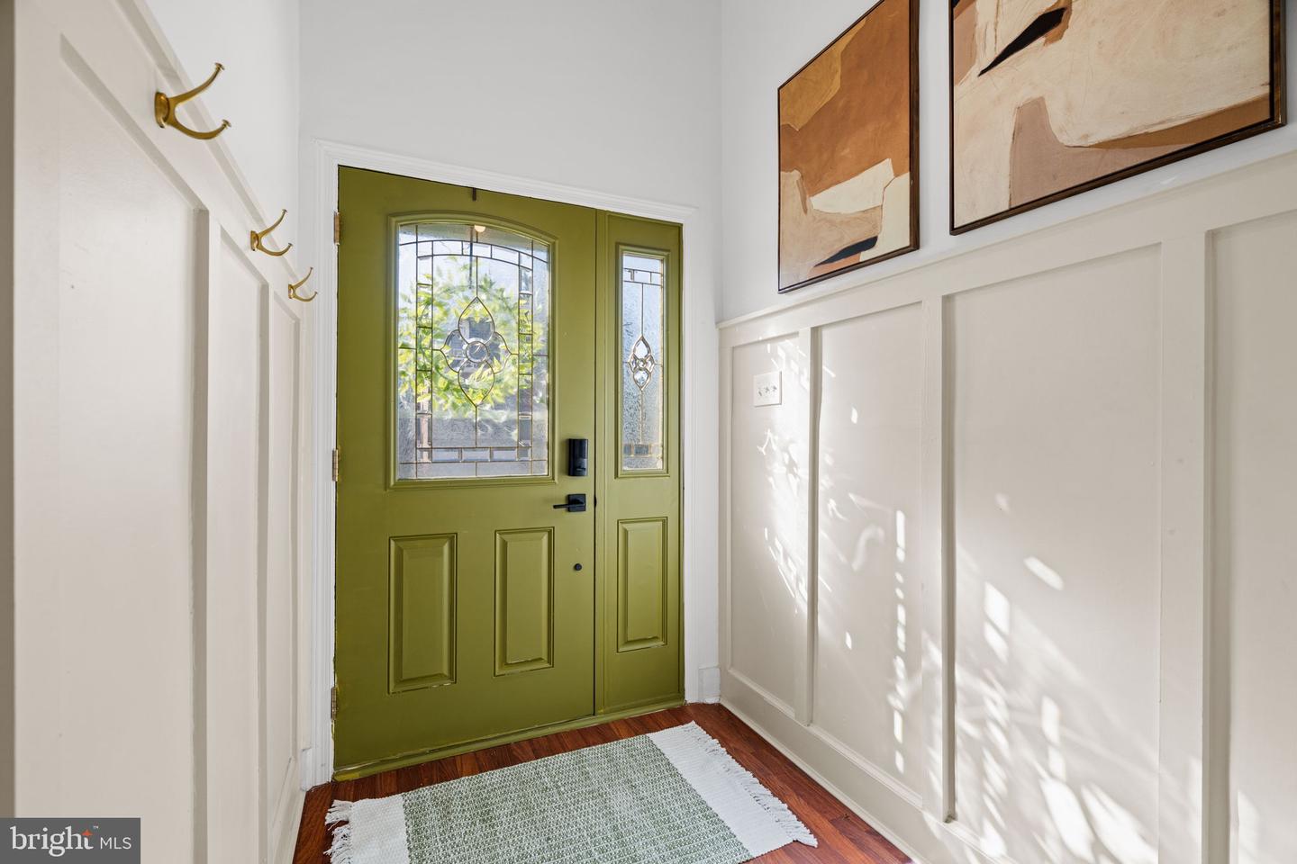 231 Sumac St Property Photo 3