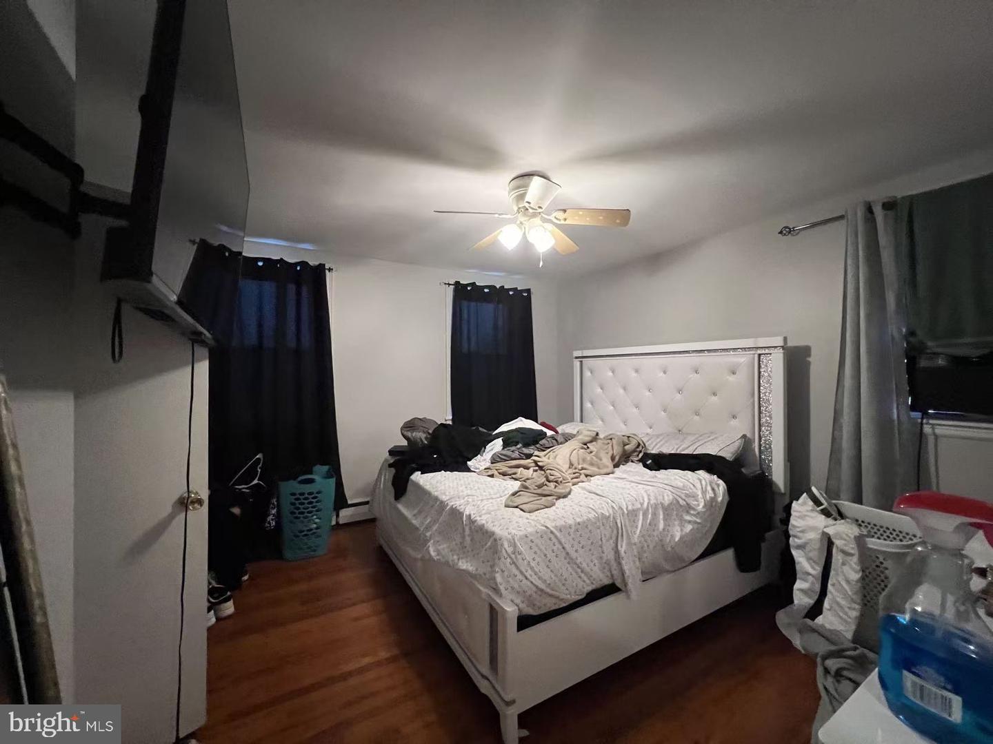 1818 Strahle St Property Photo 8