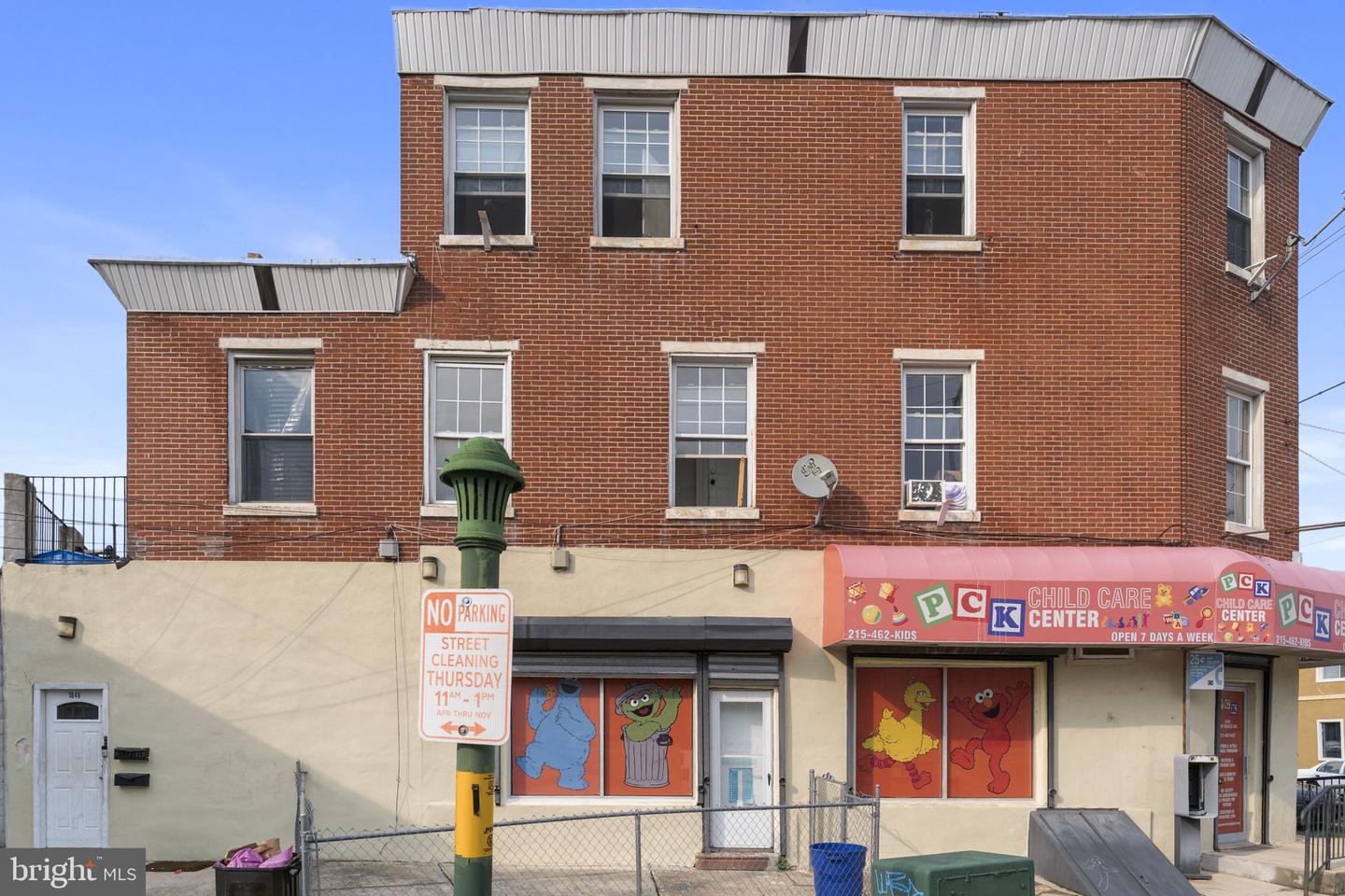 1848 Point Breeze Ave Property Photo 1