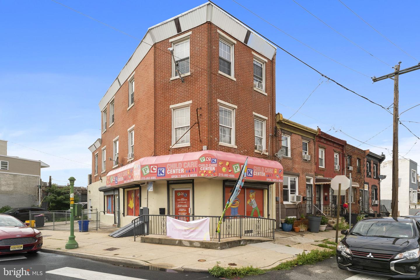 1848 Point Breeze Ave Property Photo 2