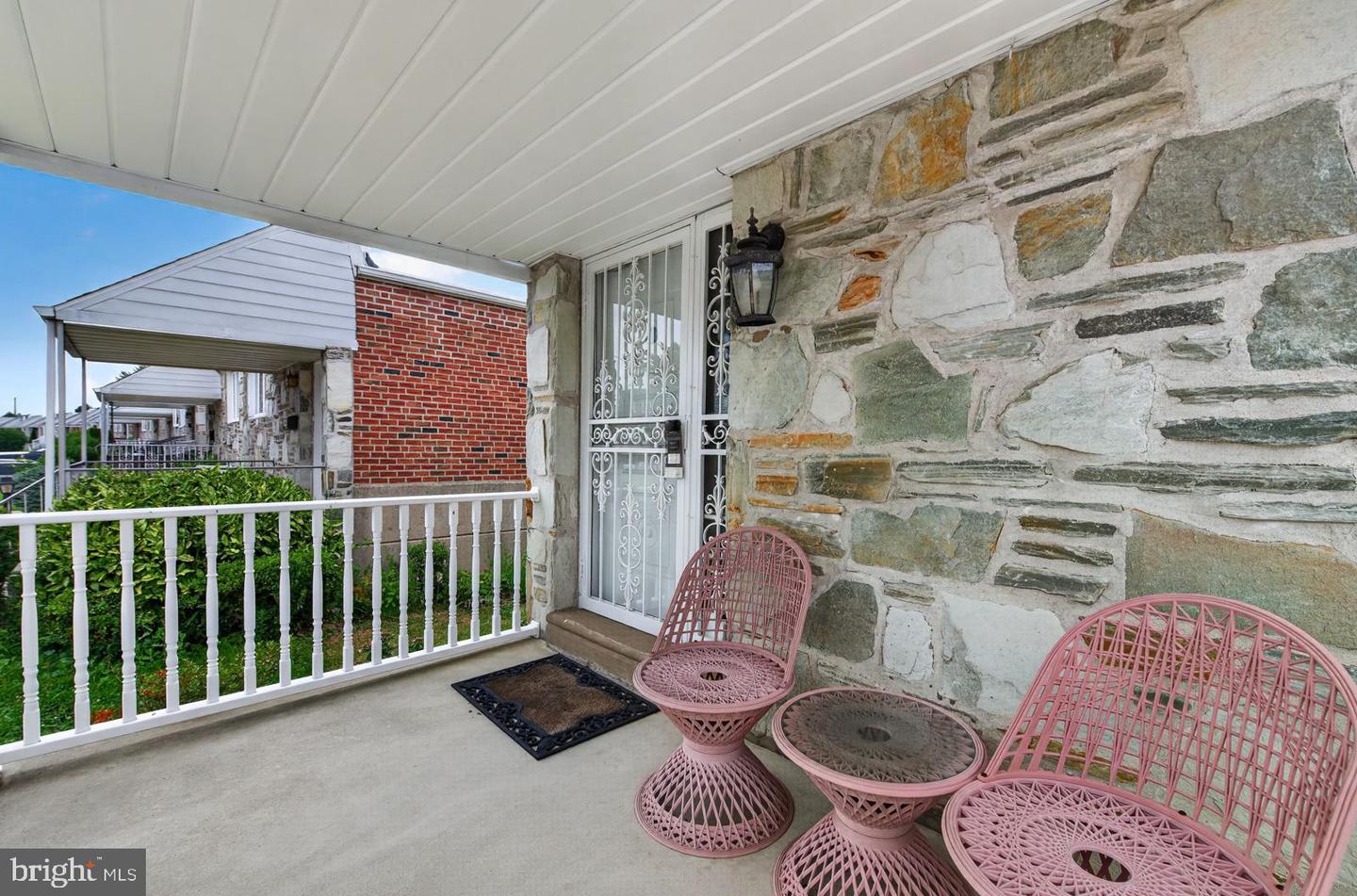 9731 Hoff St Property Photo 5
