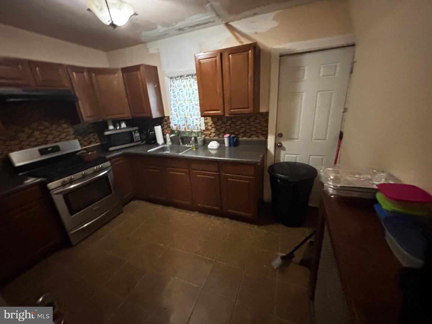217 N 59th St Property Photo 6