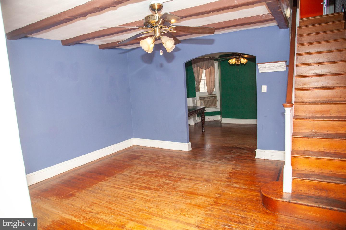 4109 Elbridge St Property Photo 6