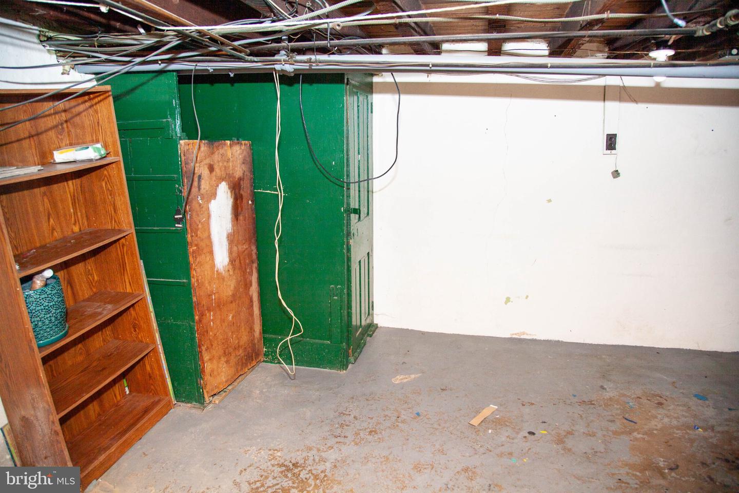 4109 Elbridge St Property Photo 22