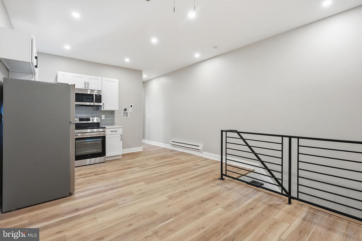 865 N 47TH ST #2 Property Photo 1