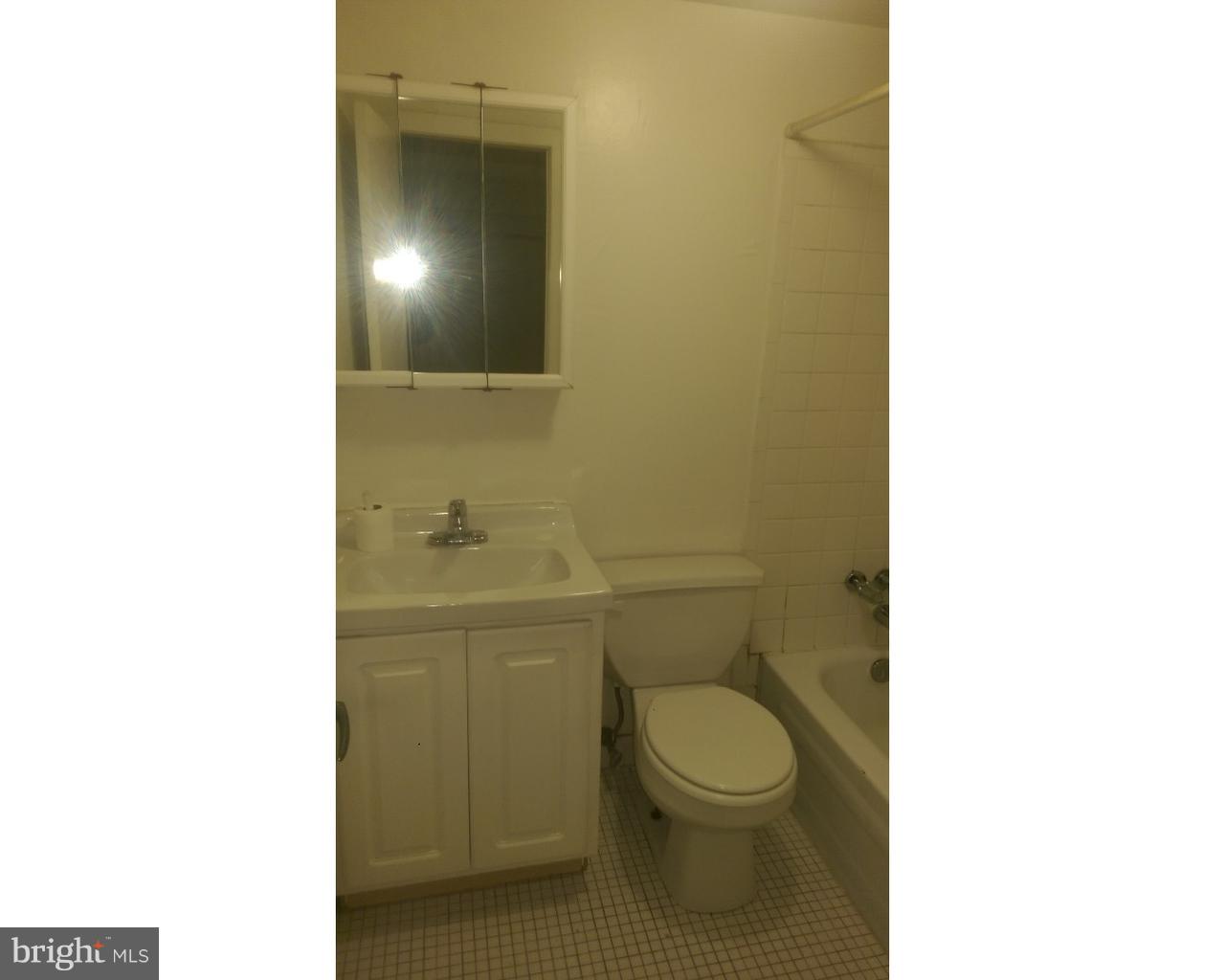 411 S 11th St #3 Property Photo 12
