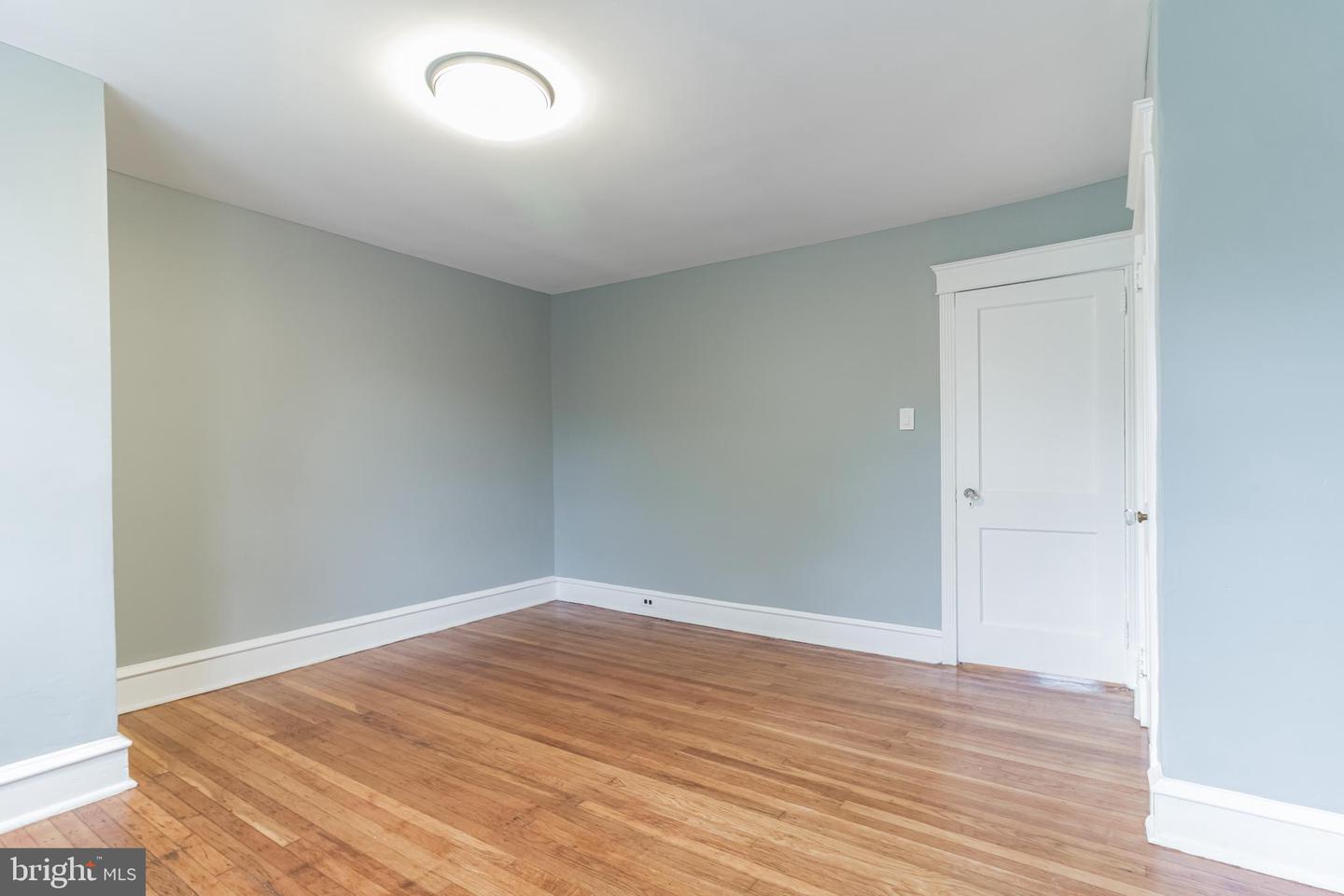 3512 Vaux St Property Photo 17