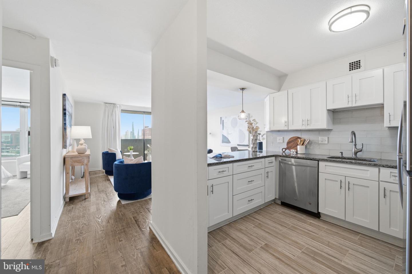 226-30 W Rittenhouse Sq #2514 Property Photo 4