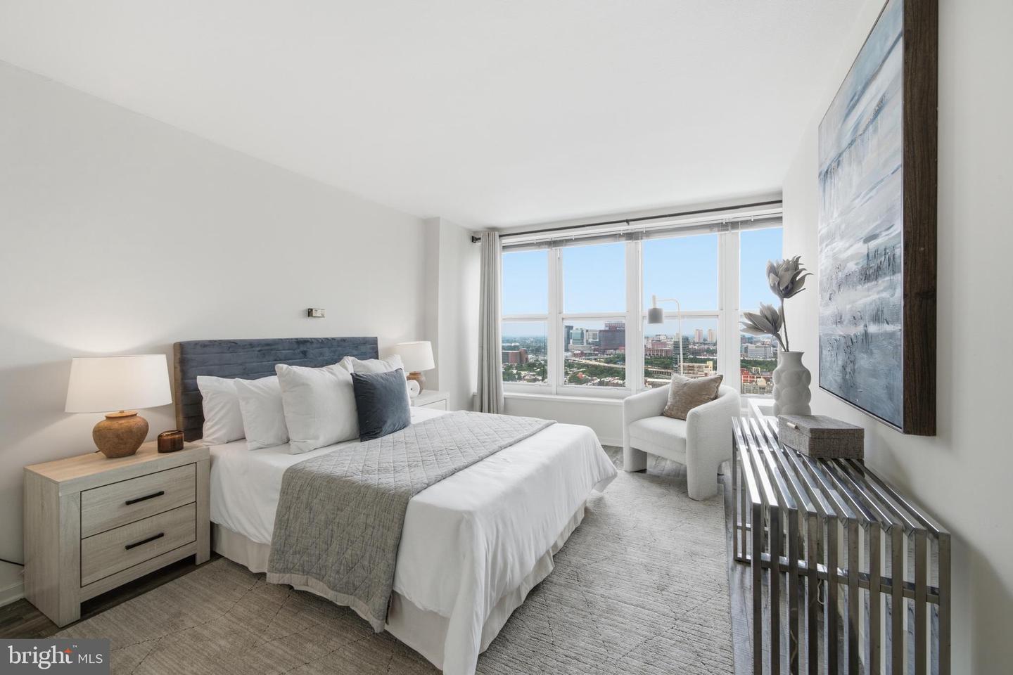 226-30 W Rittenhouse Sq #2514 Property Photo 25