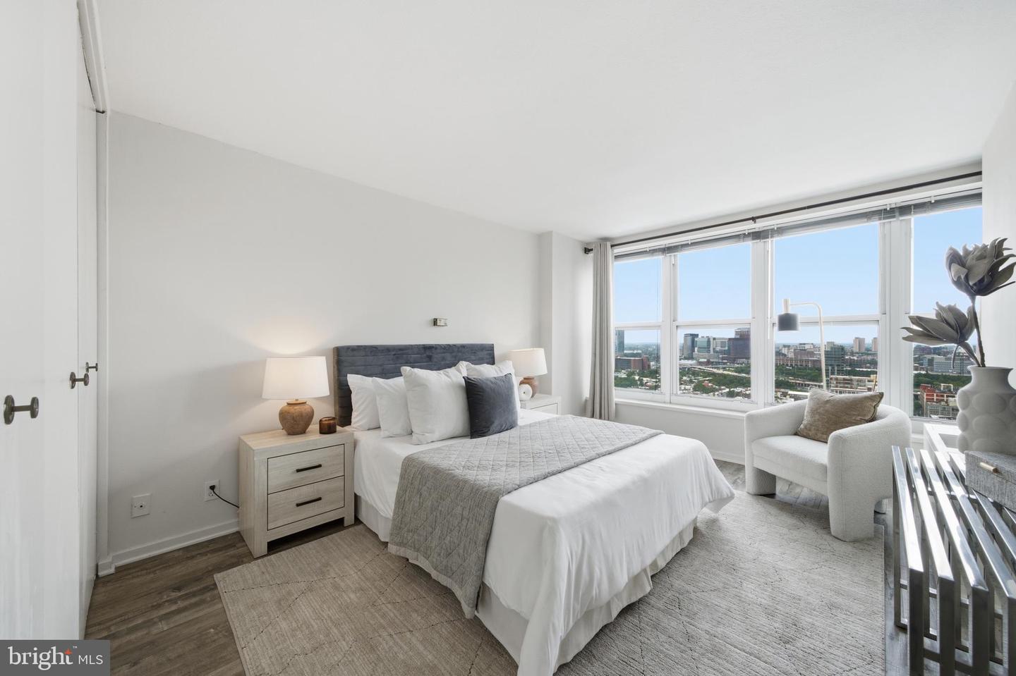 226-30 W Rittenhouse Sq #2514 Property Photo 26