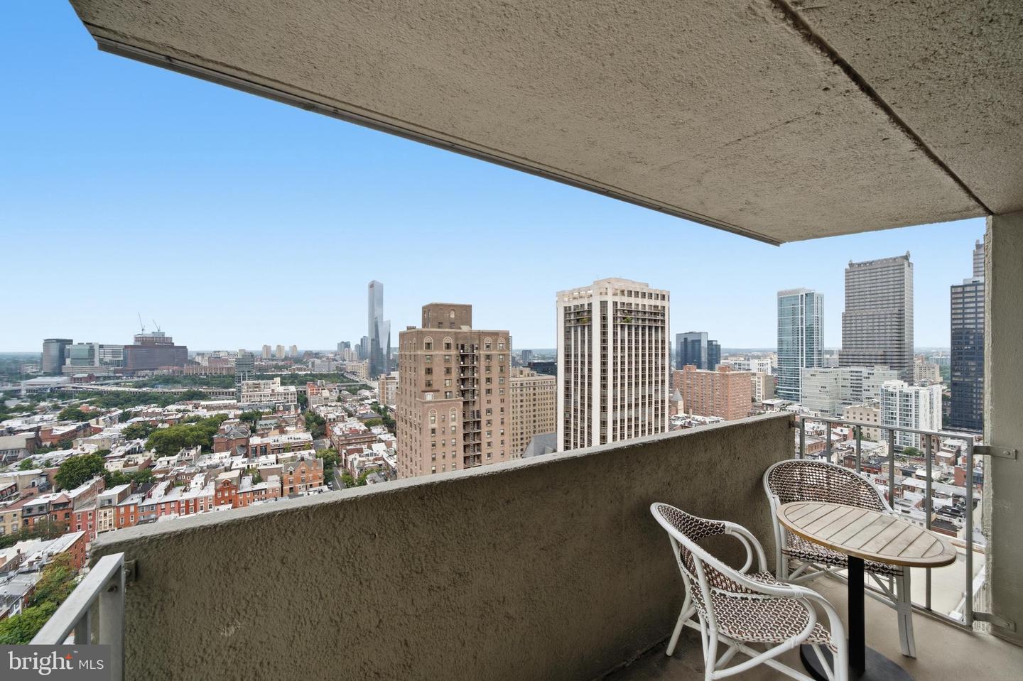226-30 W Rittenhouse Sq #2514 Property Photo 31