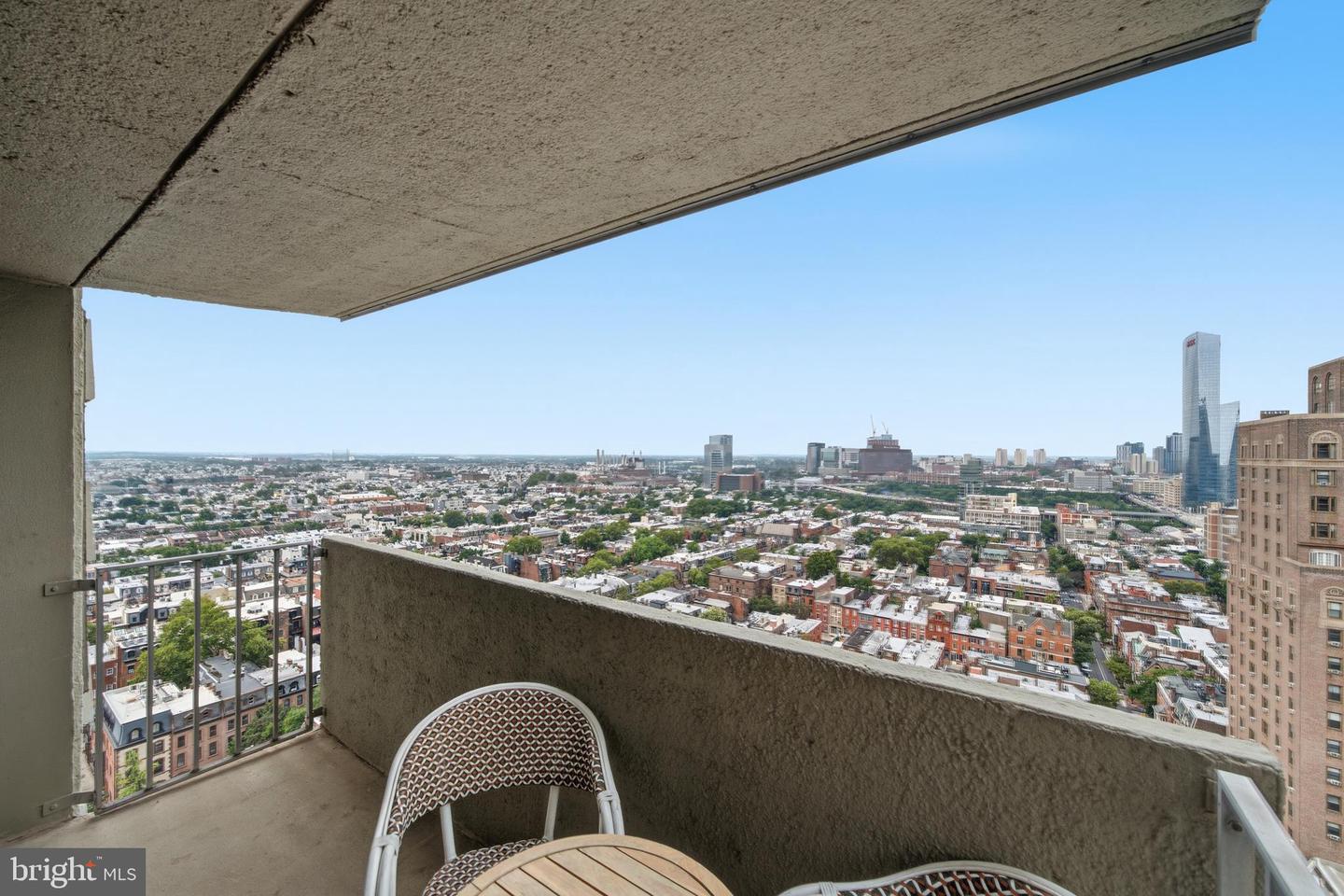 226-30 W Rittenhouse Sq #2514 Property Photo 34