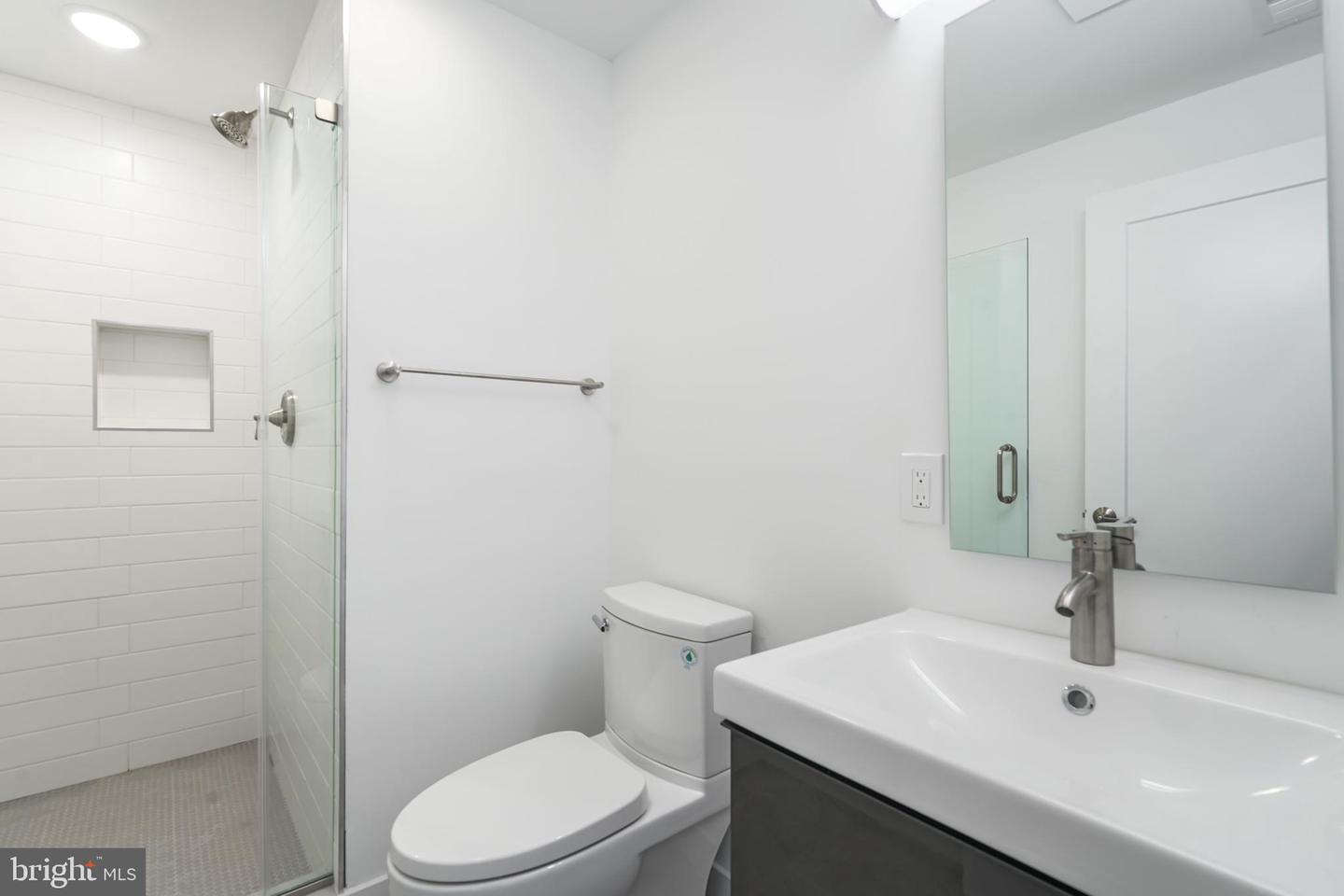1219 N 27th St Property Photo 54