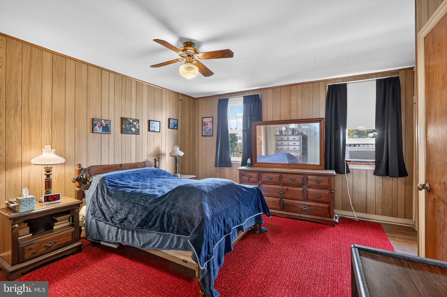1941 Lardner St Property Photo 7