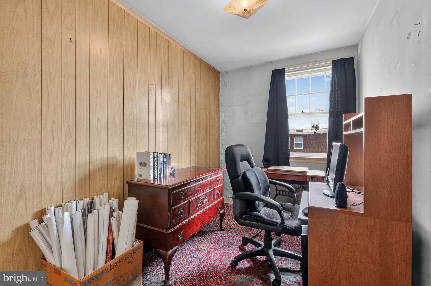 1941 Lardner St Property Photo 11