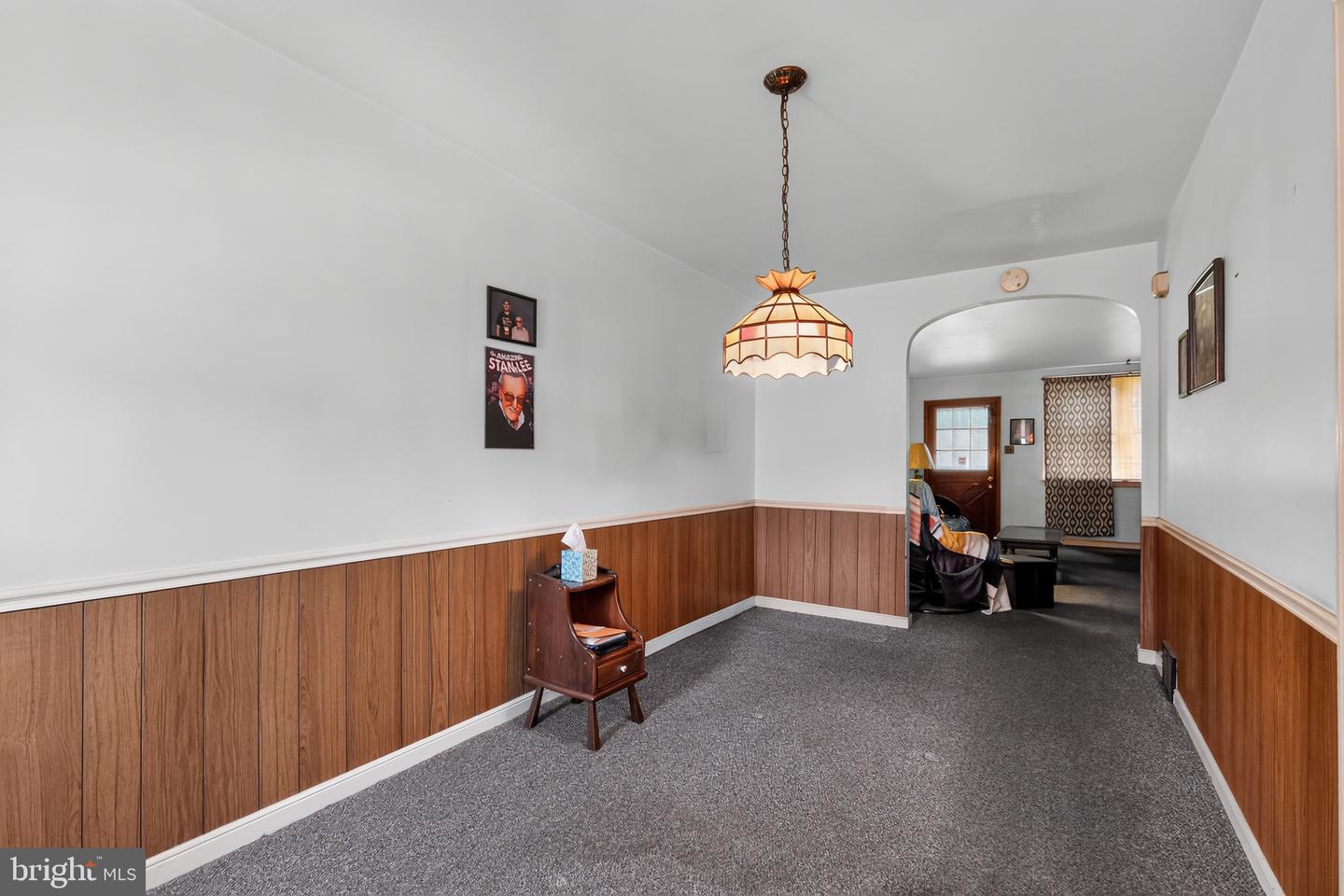 1941 Lardner St Property Photo 12
