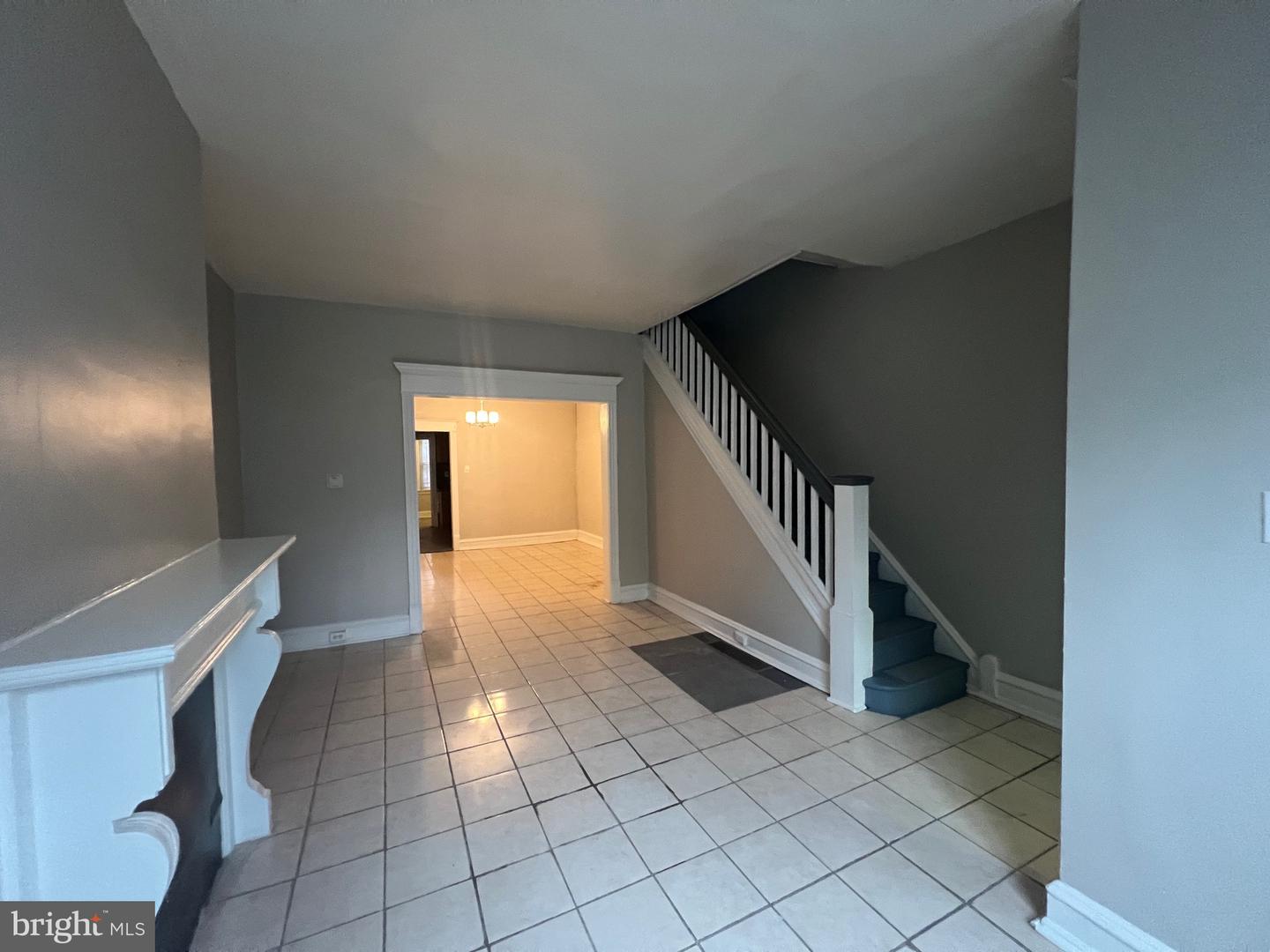 3319 W Haggert St Property Photo 6