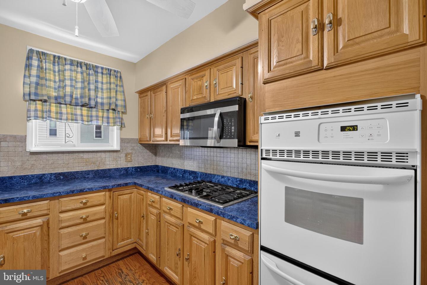 6016 Cobbs Creek Pkwy Property Photo 11