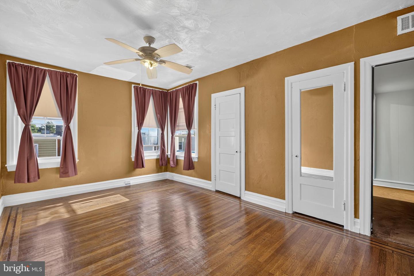 6016 Cobbs Creek Pkwy Property Photo 23