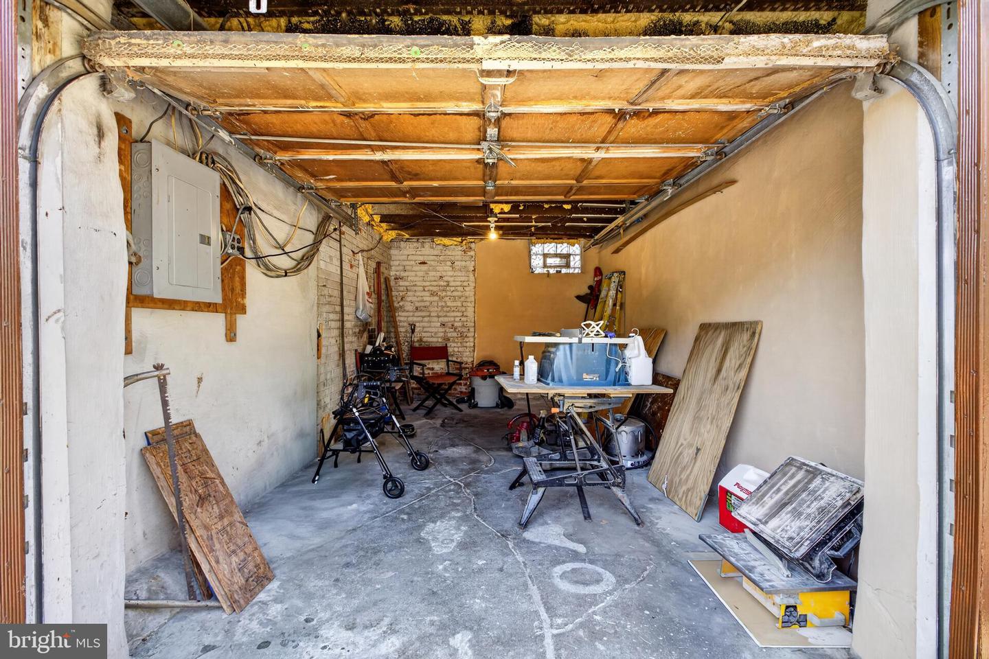 6016 Cobbs Creek Pkwy Property Photo 37