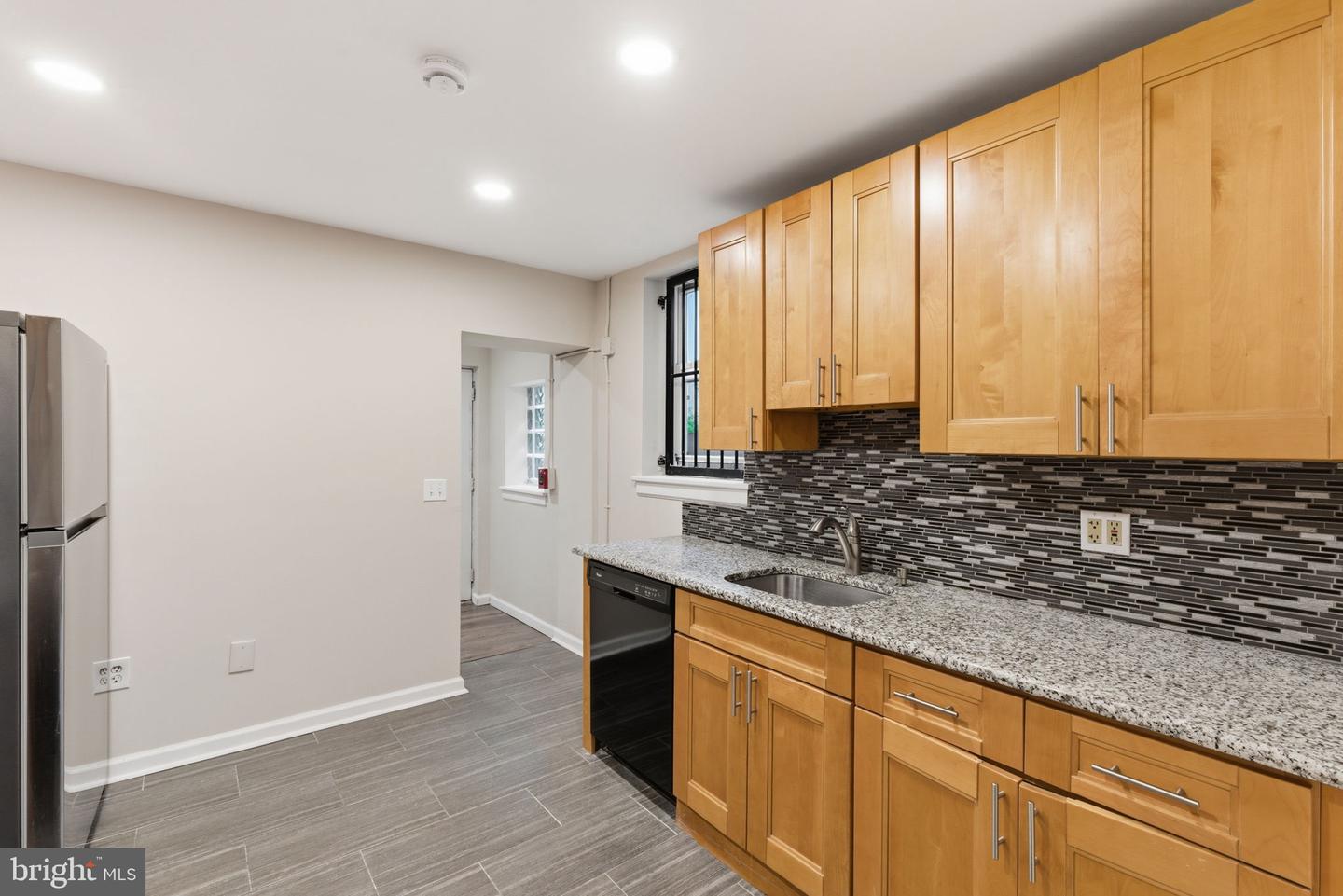 1817 N Gratz St Property Photo 11