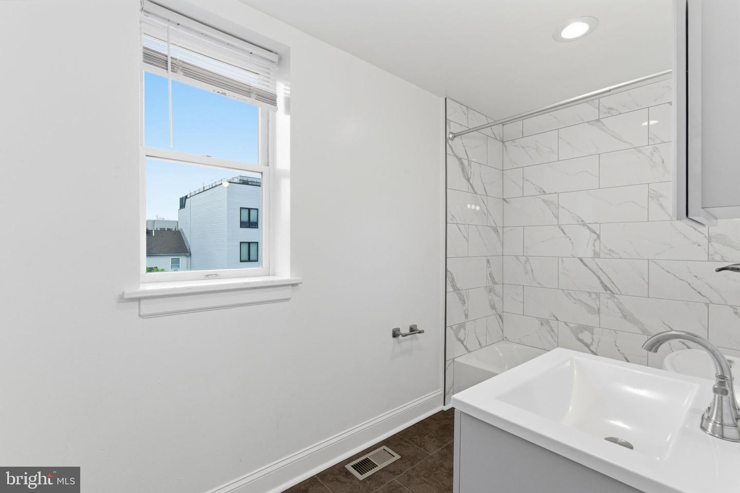 1817 N Gratz St Property Photo 31
