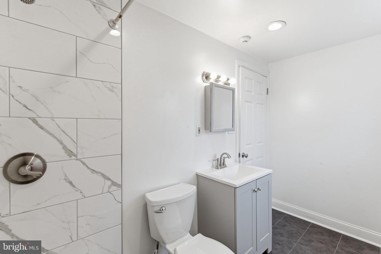 1817 N Gratz St Property Photo 32