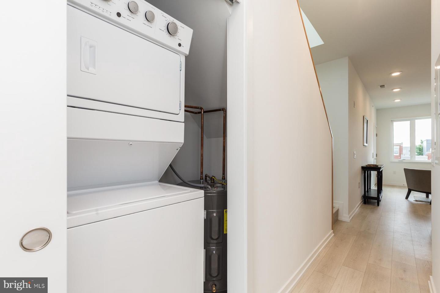 1237 N 27th St #c Property Photo 10