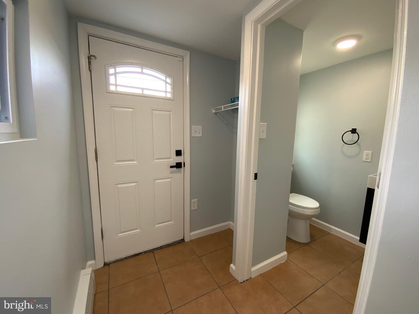 1024 S 60th St Property Photo 17