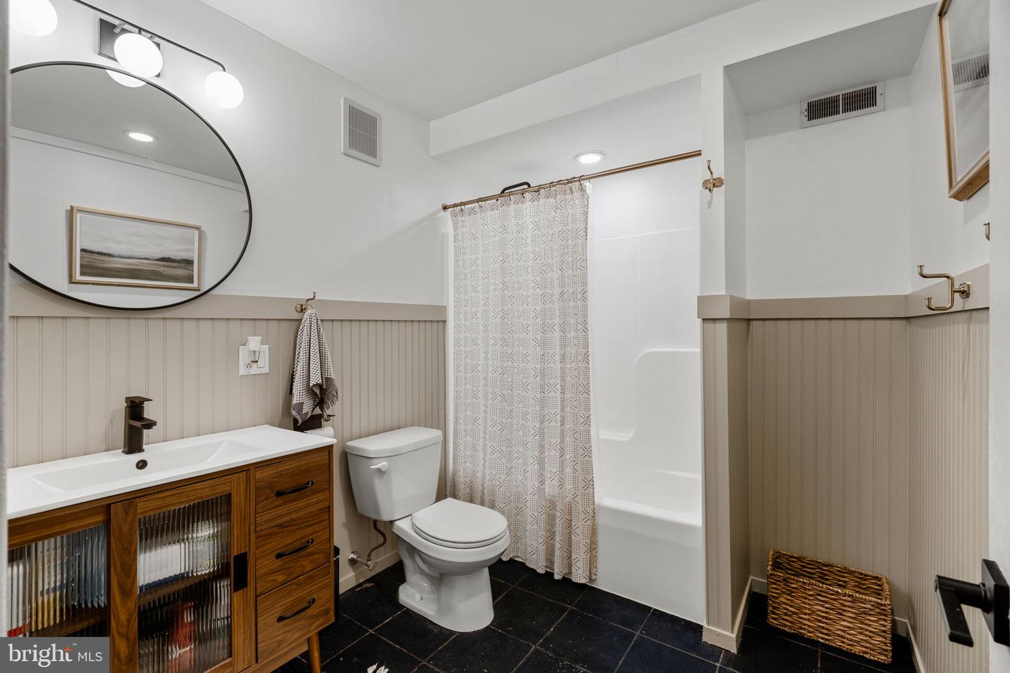 4428 Fleming St Property Photo 17