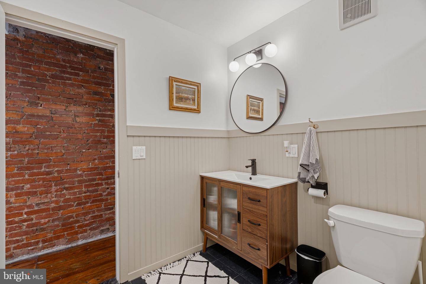 4428 Fleming St Property Photo 18