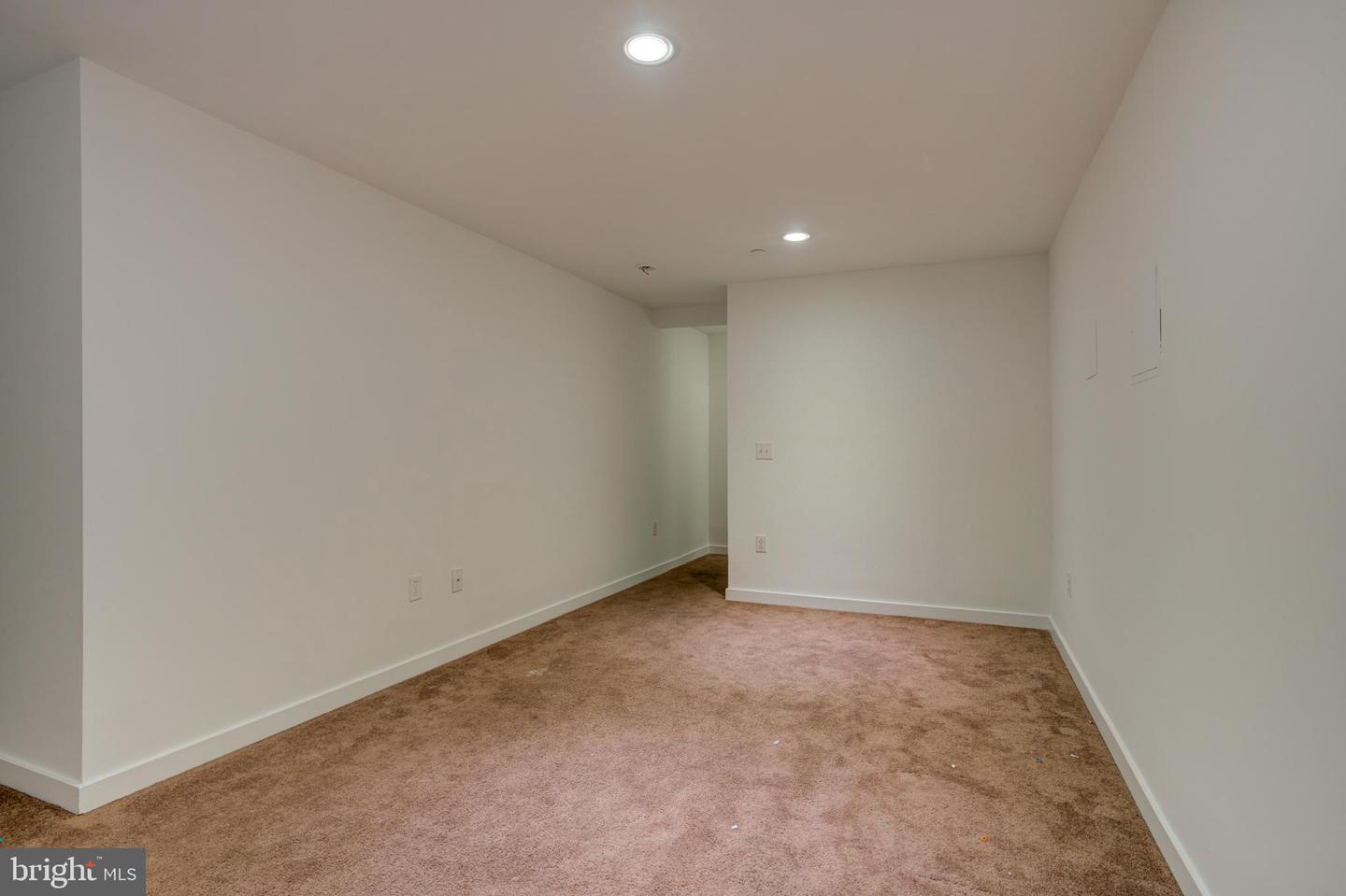 2104 Kensington Walk Property Photo 12