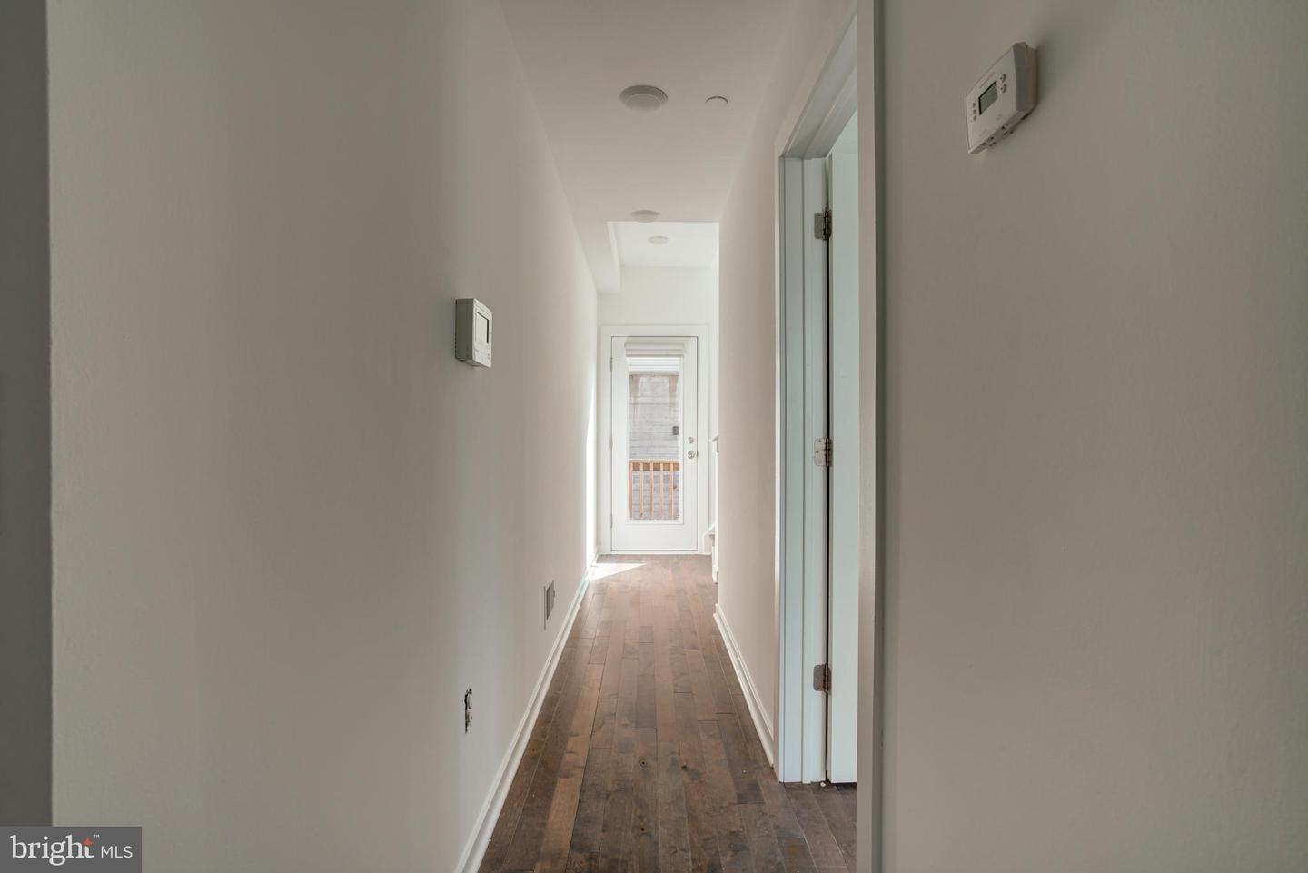 2104 Kensington Walk Property Photo 13