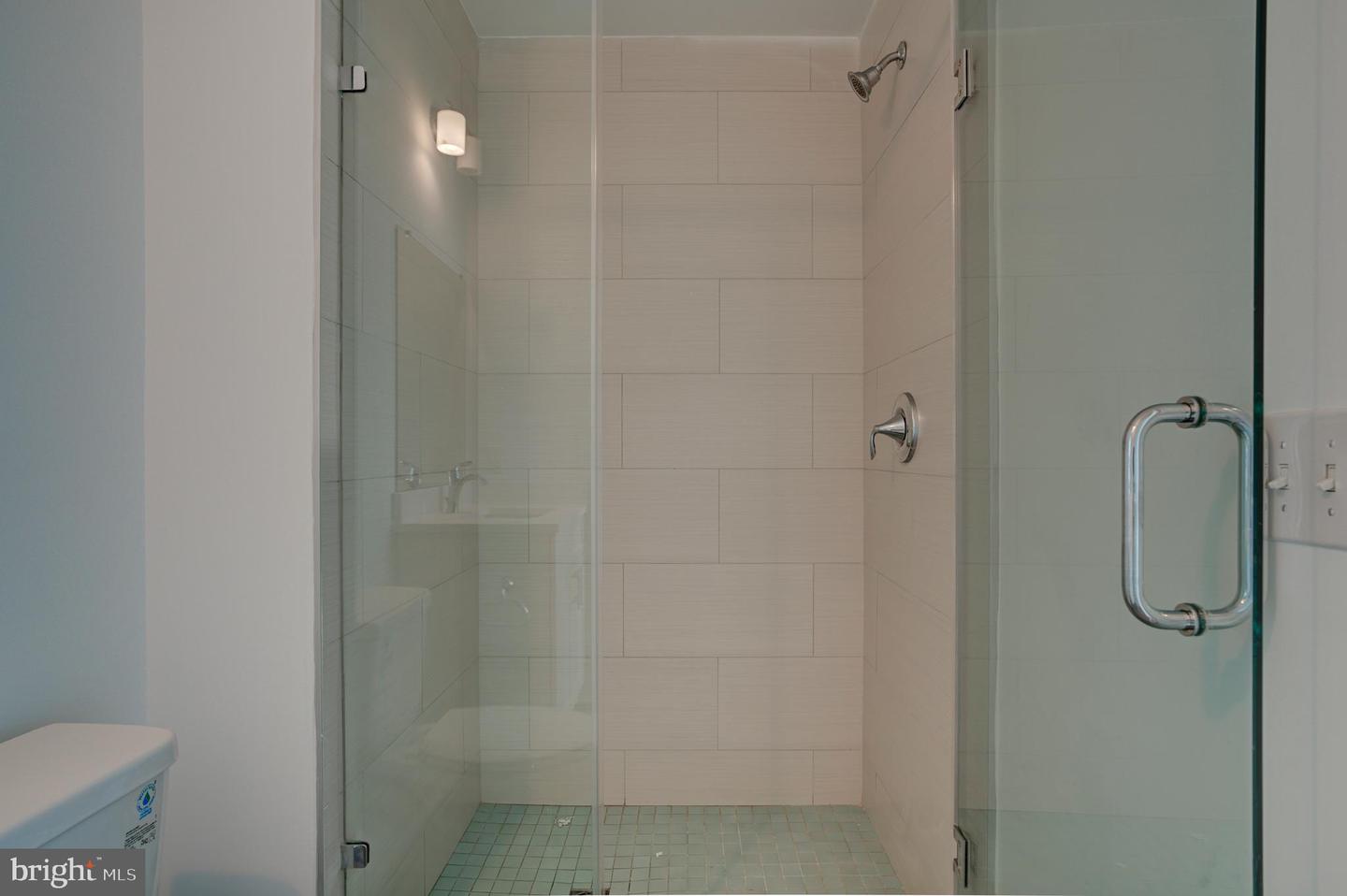 2104 Kensington Walk Property Photo 17