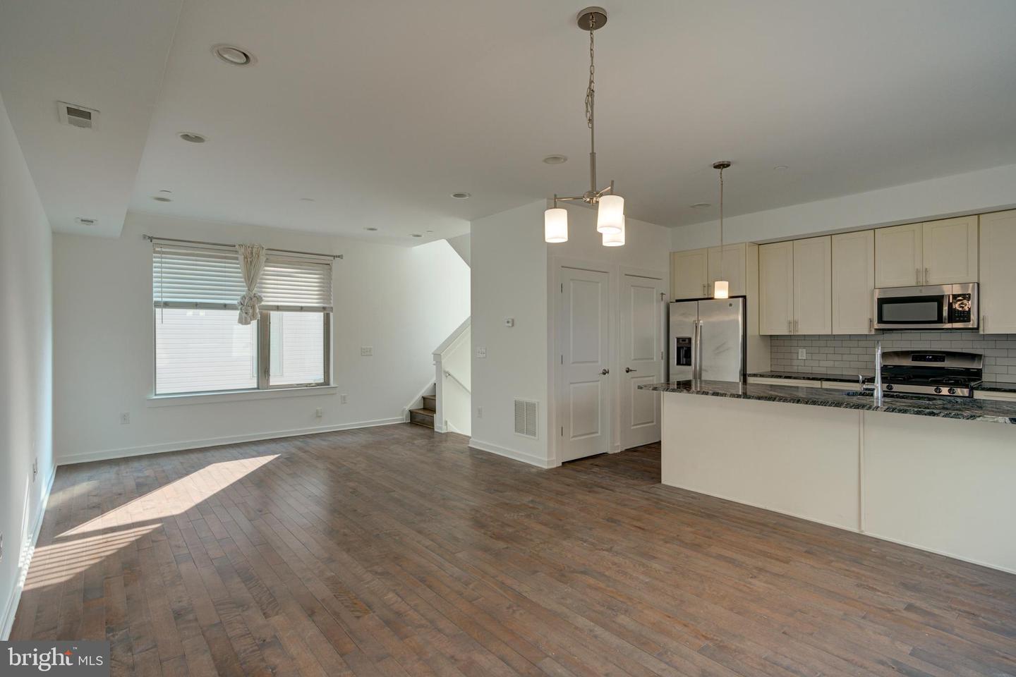 2104 Kensington Walk Property Photo 20