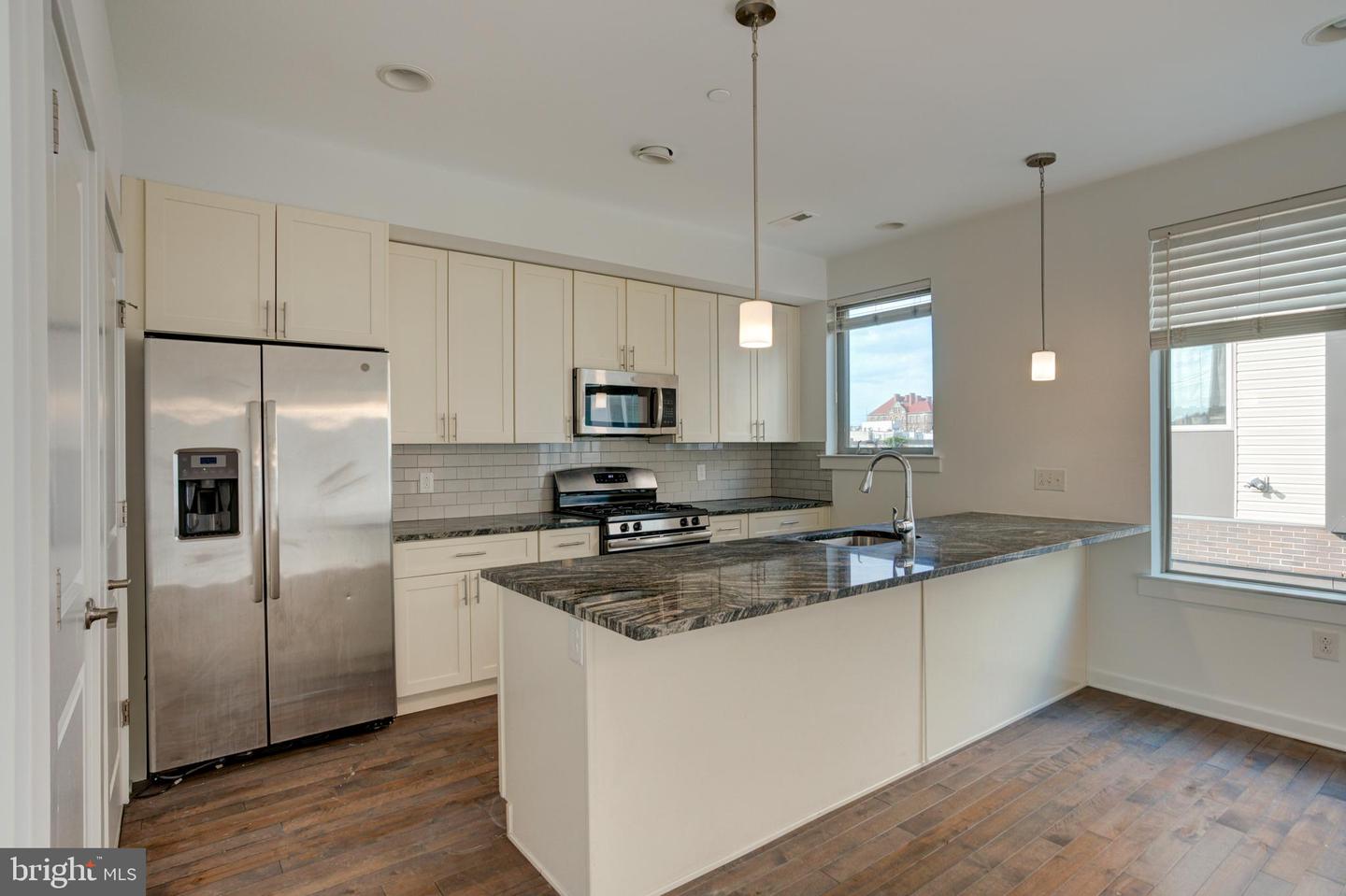2104 Kensington Walk Property Photo 23