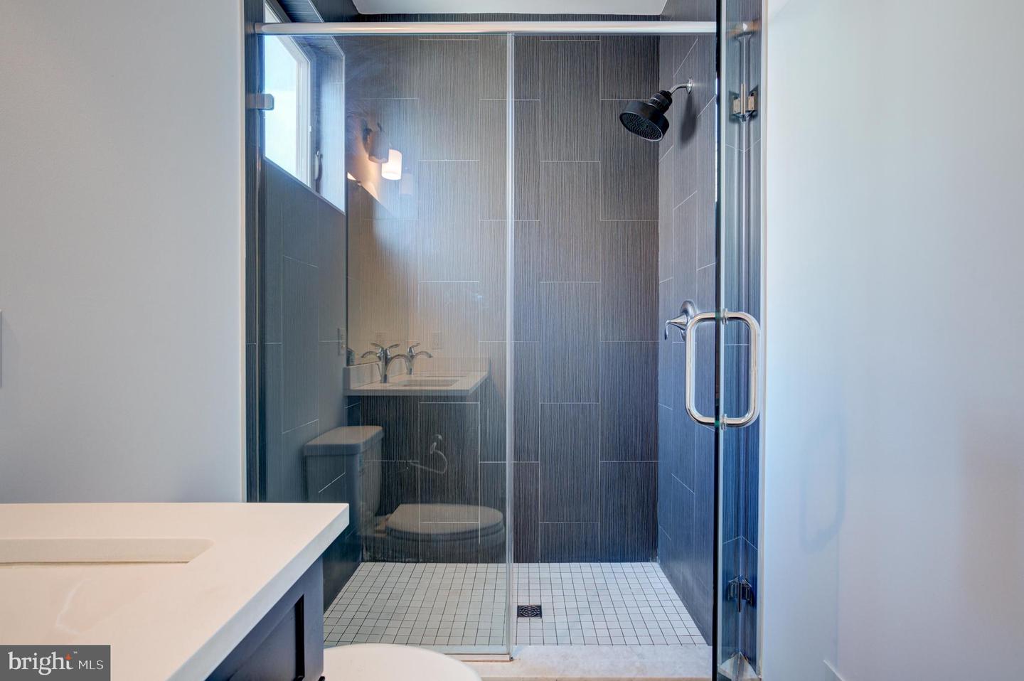 2104 Kensington Walk Property Photo 31