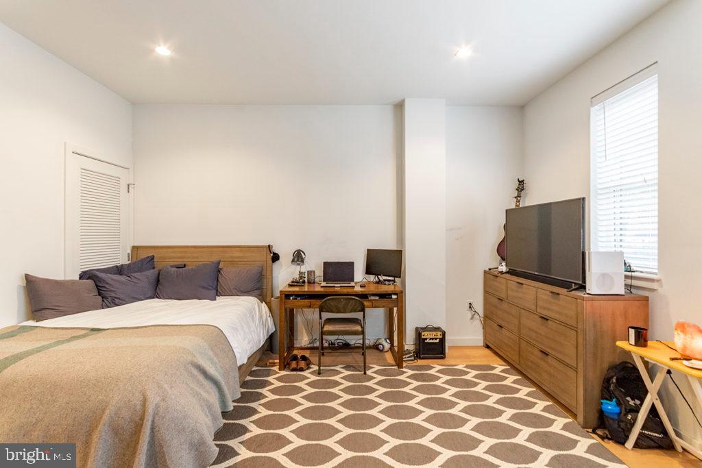 507 S 8th St #unit 101 Property Photo 2