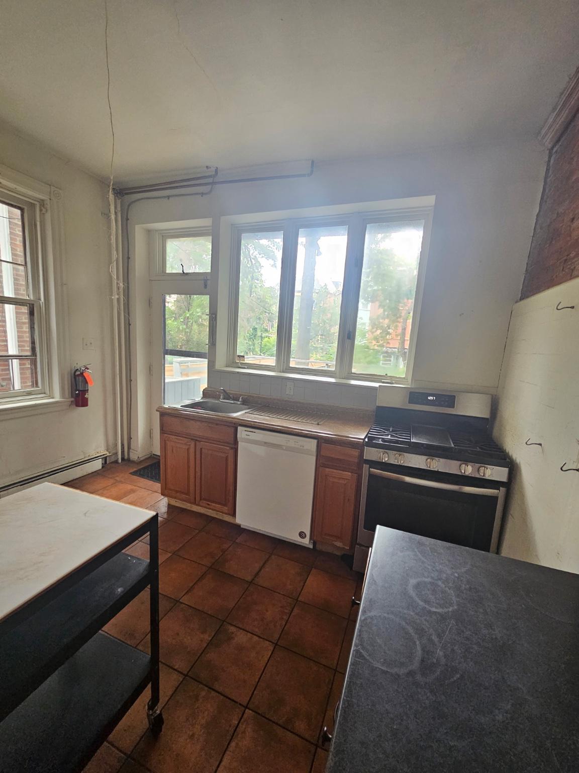 4233 Osage Ave Property Photo 14