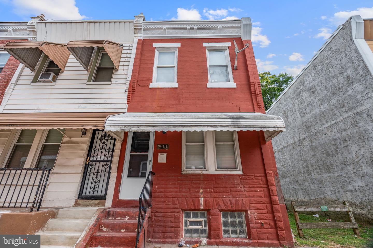 2461 N Garnet St Property Photo 1