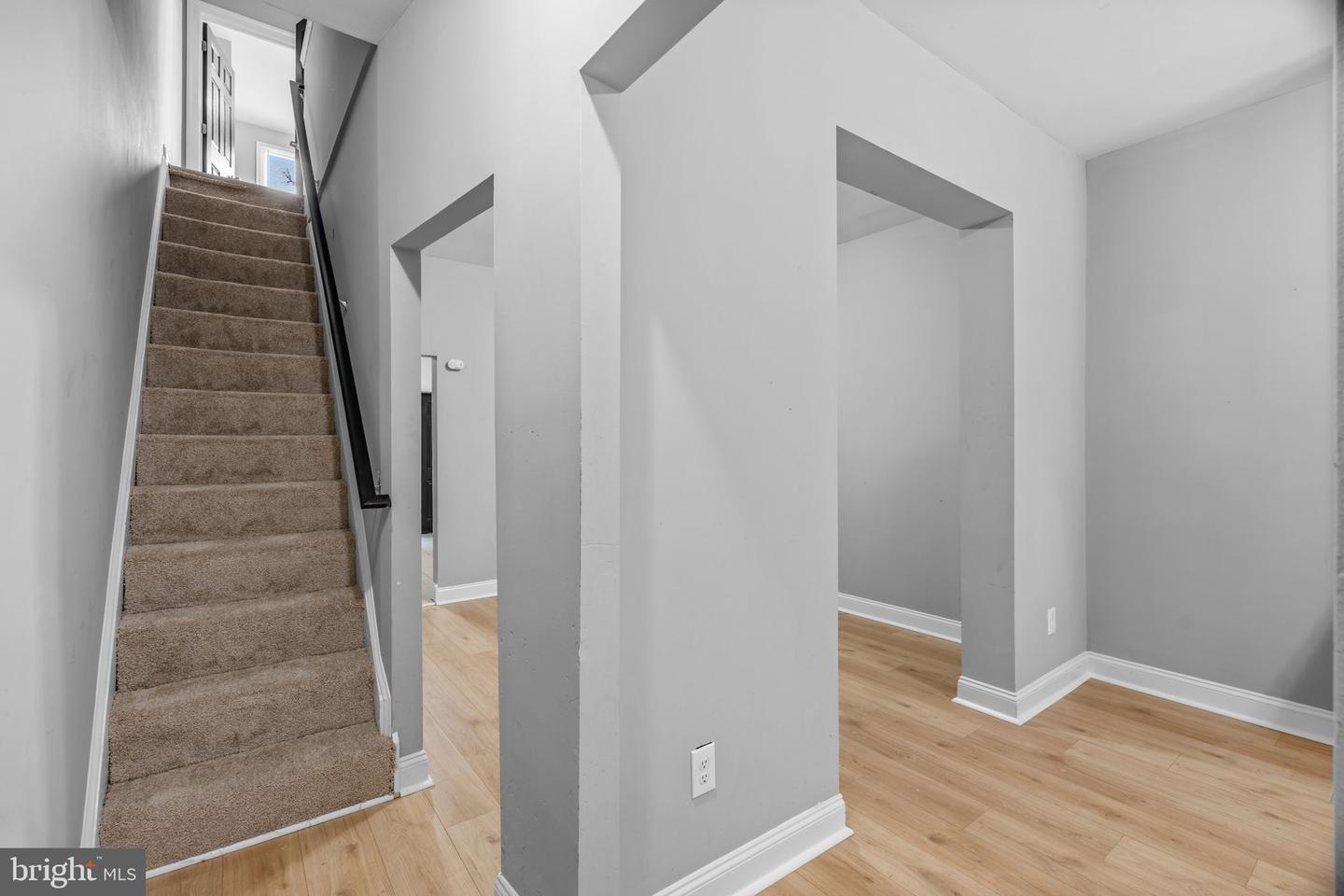 2461 N Garnet St Property Photo 2