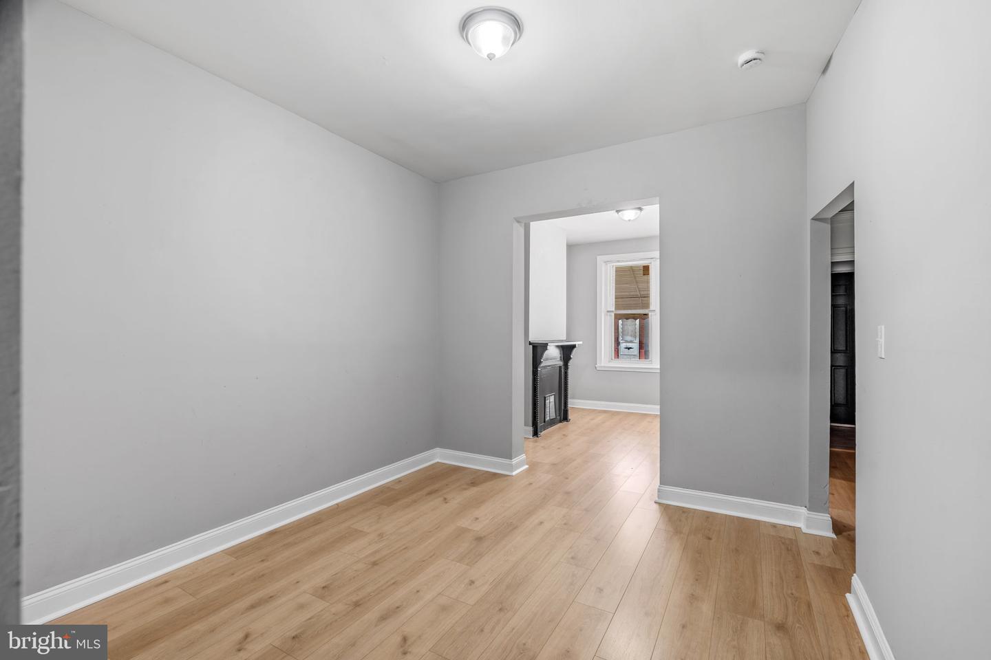 2461 N Garnet St Property Photo 6
