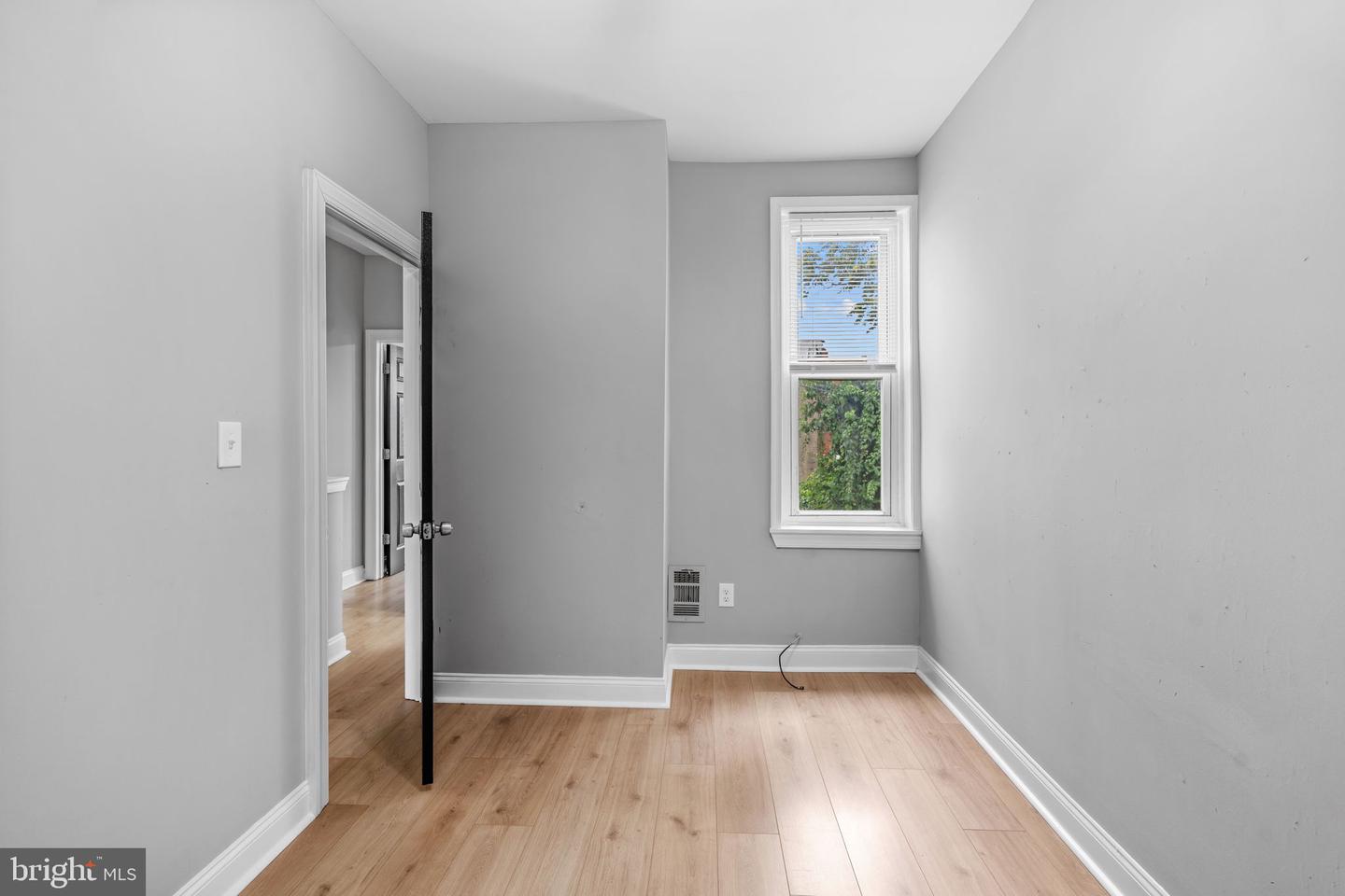 2461 N Garnet St Property Photo 20