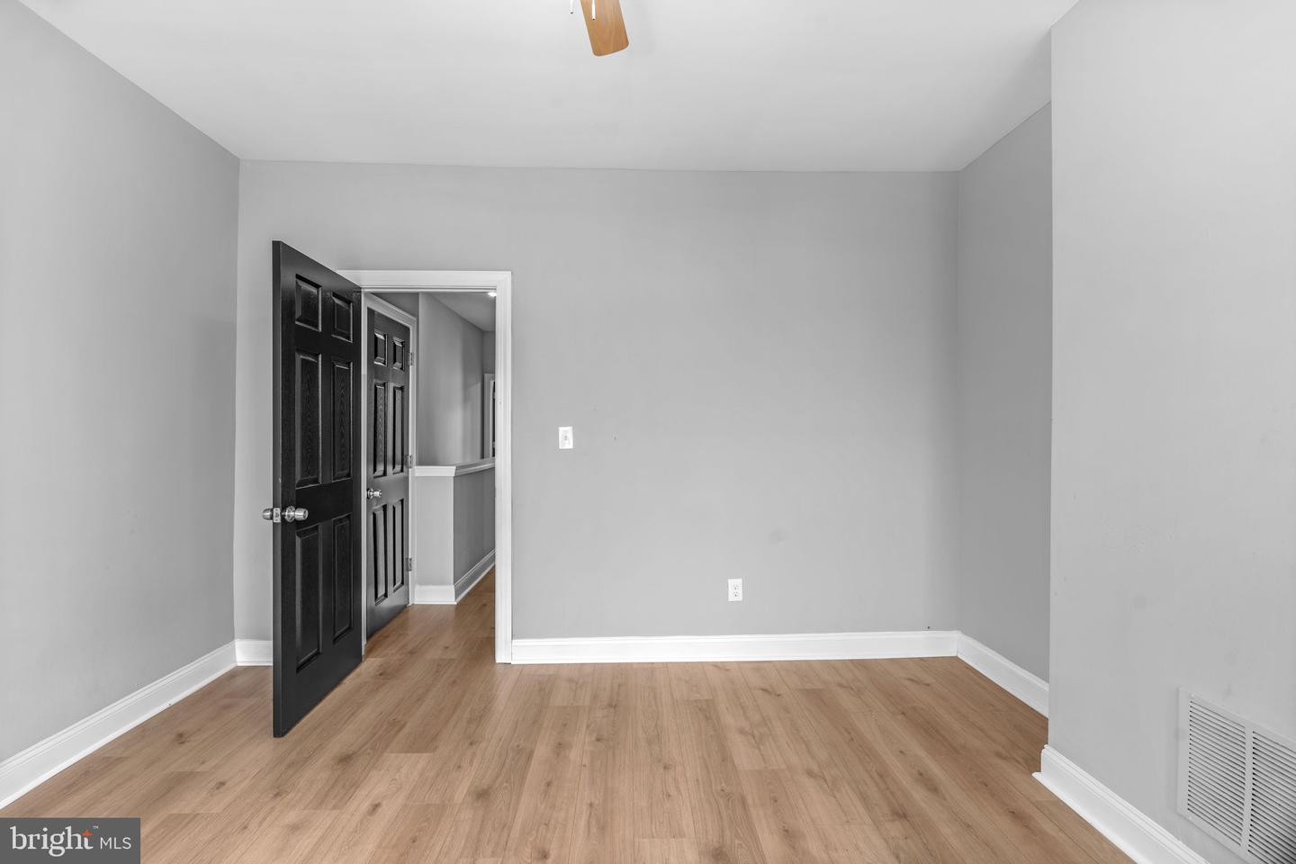 2461 N Garnet St Property Photo 23