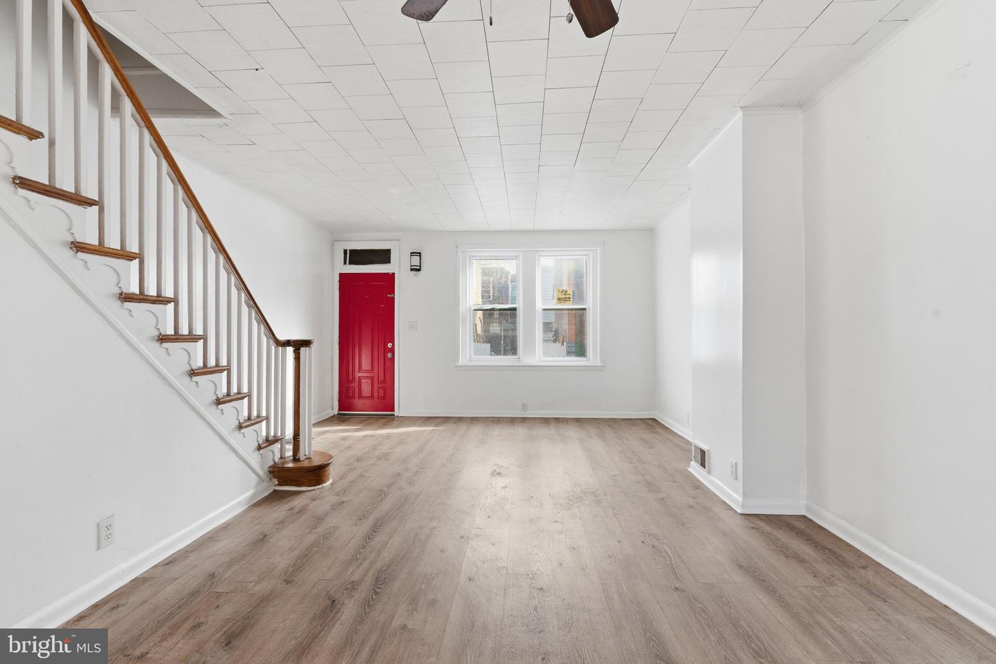 4120 N Darien St Property Photo 4