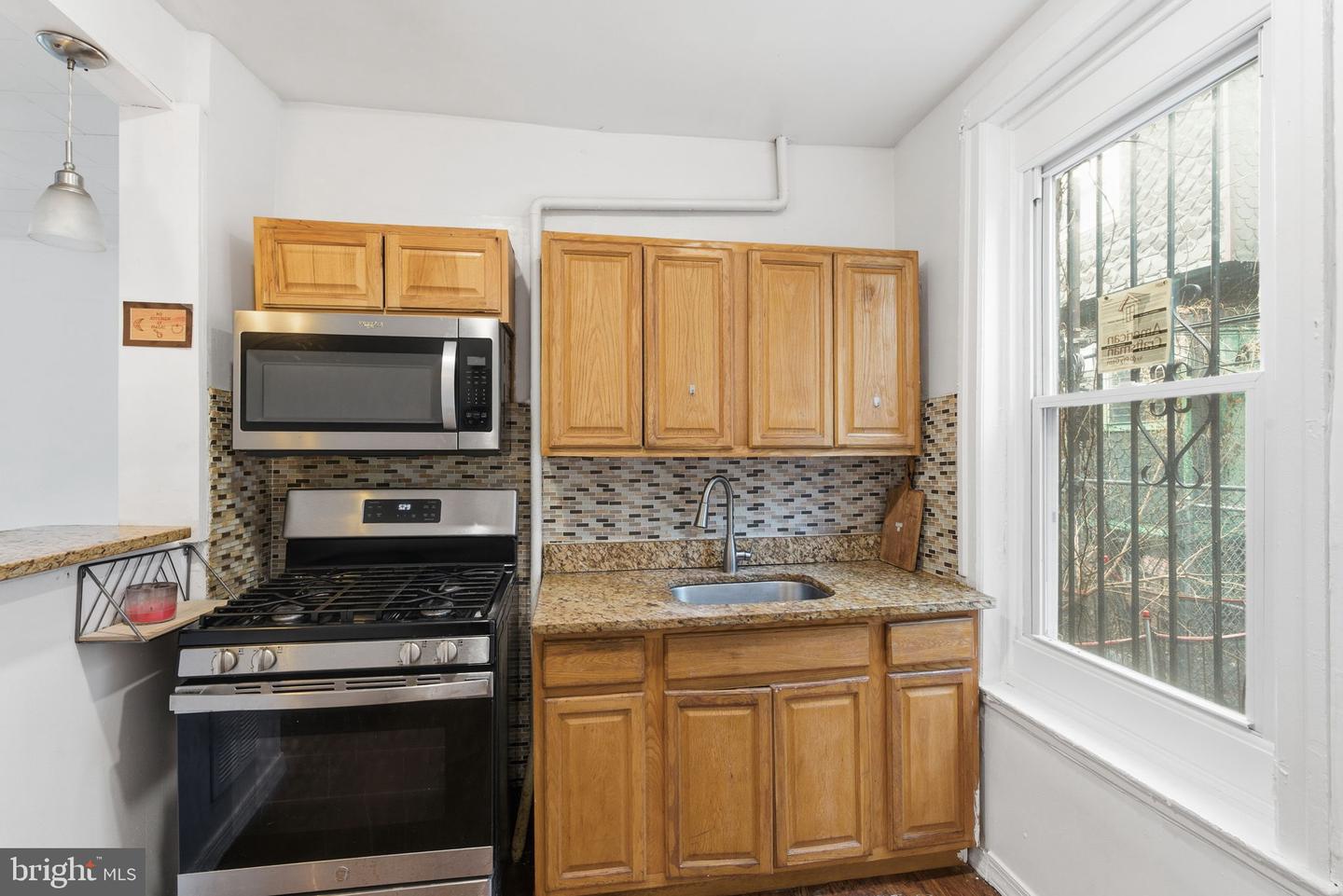 4120 N Darien St Property Photo 10