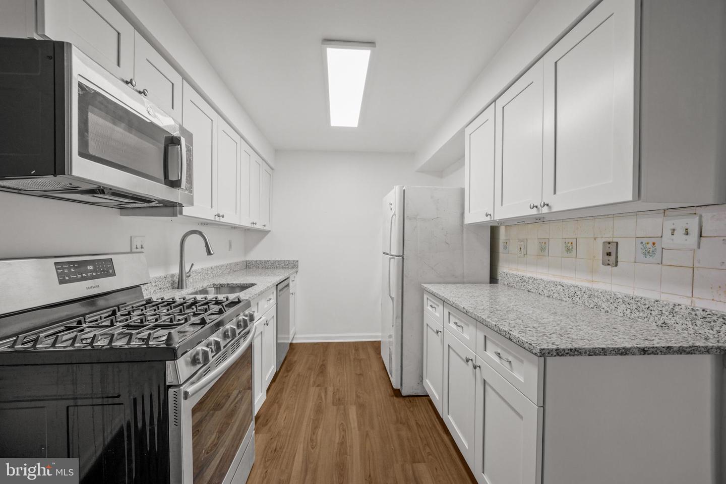 300-00 Byberry Rd #l6 Property Photo 2