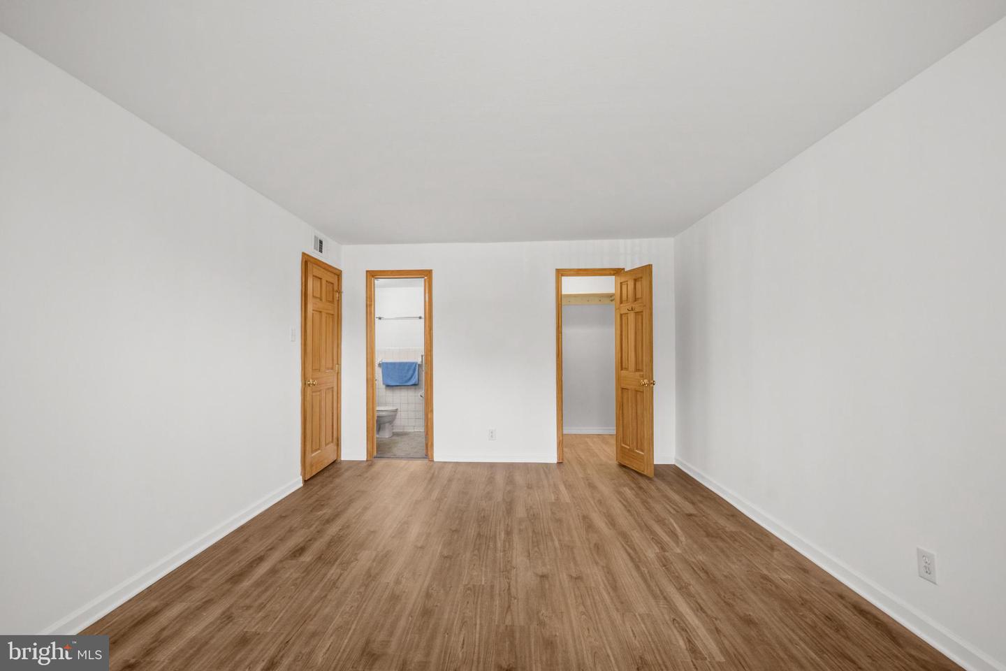 300-00 Byberry Rd #l6 Property Photo 12